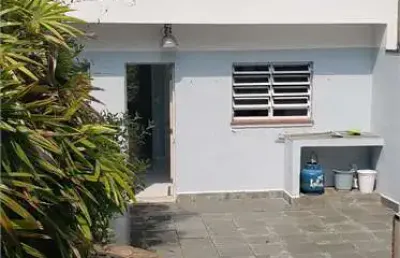 Sobrado à venda na aclimação sp  com quintal. otima localização, venha conferir
