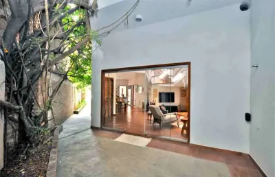 Casa com 3 quartos à venda na Rua Juréia, --, Vila Mariana, São Paulo