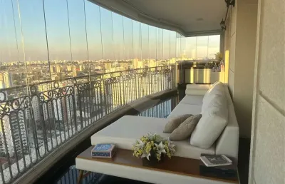 Apartamento 4 suítes, 6 vagas em prédio com lazer completo no campo belo