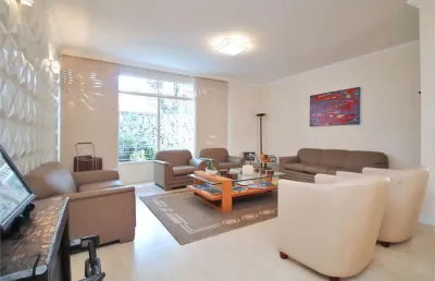 Maravilhosa casa pronta para morar em moema / jardim novo mundo