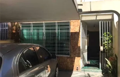 Casa com 3 quartos à venda na Rua Pedro de Sousa Campos Filho, --, Vila Madalena, São Paulo