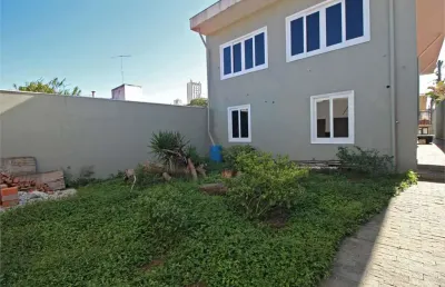 Casa à venda na Rua Guaraiúva, --, Brooklin, São Paulo