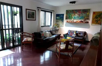 Apartamento com varanda, 3 quartos, 2 suítes no paraíso !