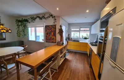 Casa para venda com 2 quartos, 1 suíte, 2 vagas, jardim paulista em rua muito procurada.
