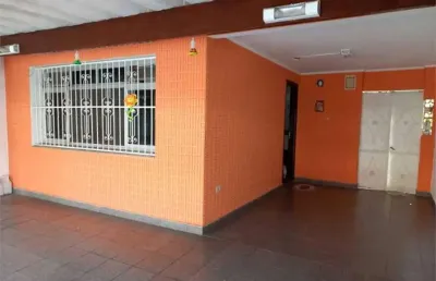 Casa com 3 quartos à venda na Rua Isabel Monteiro, --, Saúde, São Paulo