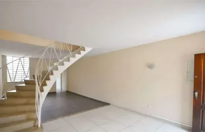 Casa com 3 quartos à venda na Rua José Marti, --, Saúde, São Paulo