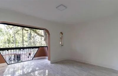 Apartamento à venda em moema, fora de rota! 210m², 3 dormitórios e 4 vagas de garagem