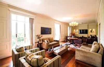 Apartamento em  prédio neoclássico  residencial  das elites de higienópolis são paulo