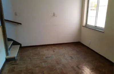 Imóvel comercial/residencial ótimo investimento, vale a pena conferir!!!!!
