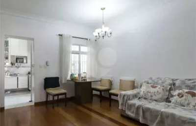 Casa com 3 quartos à venda na Rua Carlos Chagas, --, Aclimação, São Paulo