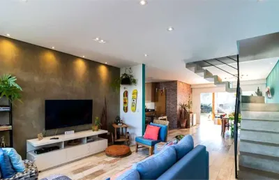 Casa com 4 quartos à venda na Rua Gil Fernandes, --, Saúde, São Paulo