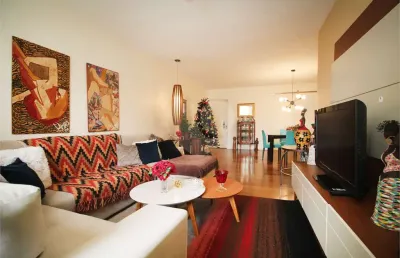 Amplo apartamento  com 3 dormitorios, sendo 1 suites 1 vaga