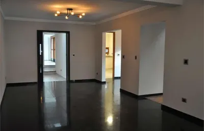 Sobraco comercial reformado com 7 vagas na vila mariana