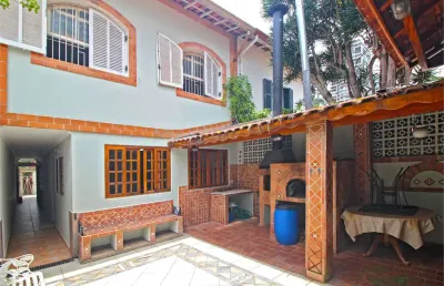 Casa com 3 quartos à venda na Rua Michigan, --, Cidade Monções, São Paulo