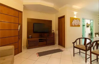 Casa com 4 quartos à venda na Rua dos Lírios, --, Planalto Paulista, São Paulo