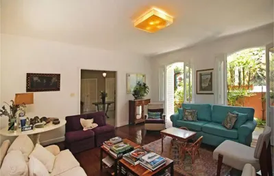 Casa com 3 quartos à venda na Rua Francisco Farel, --, Vila Madalena, São Paulo