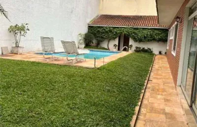 Casa com 4 quartos para alugar na Rua Carlos Maria Della Paolera, --, Saúde, São Paulo