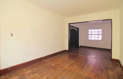 Casa com 3 quartos à venda na Rua Topázio, --, Aclimação, São Paulo