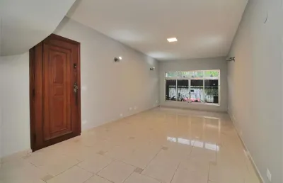 Casa com 3 quartos à venda na Avenida Miruna, --, Planalto Paulista, São Paulo