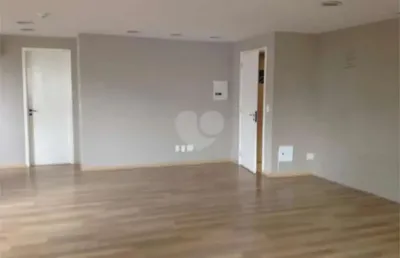Sala comercial para locação, c/ 55 m2, na região da paulista.