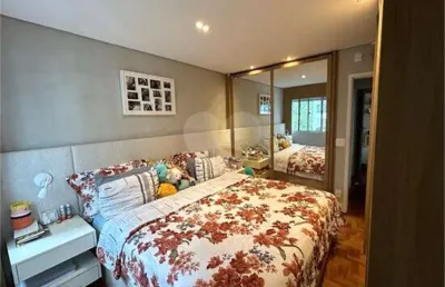 Oportunidade única: apartamento 3 dorms, 100m² reformado e pronto para morar!