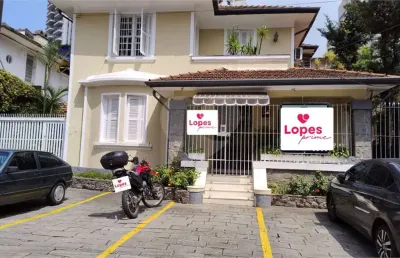 Excelente casa comercial no pacaembu, imperdível para sua moradia ou seu negócio.