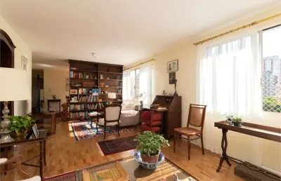 Apartamento com 3 quartos à venda na Rua Oscar Freire, --, Jardim América, São Paulo