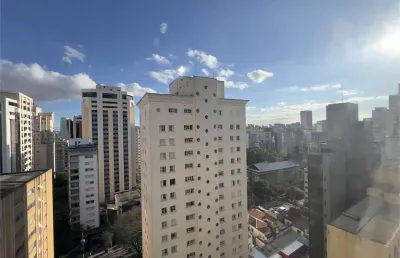 Jardim paulista  2 dormitórios, 2 banheiros, dependências de empregado 1 vaga andar alto ensolarado