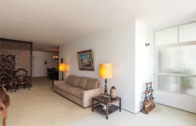 Apartamento com 3 quartos à venda na Rua Professor Artur Ramos, --, Jardim Europa, São Paulo