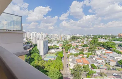 Sofisticada cobertura duplex no ibirapuera com projeto you studio e philippe starck são 4 suites.