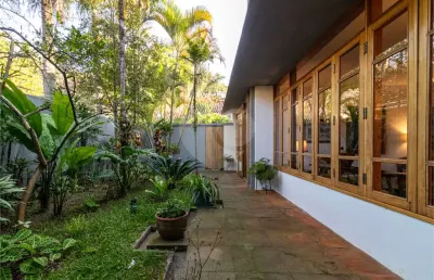 Casa de alto padrão com 4 quartos à venda no pacaembu