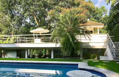 Sobrado a  venda com 4 quartos no  alto da boa vista