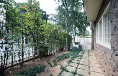 Casa com 4 quartos à venda na Rua Brigadeiro Melo, --, Pacaembu, São Paulo