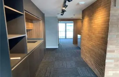 Duas salas comerciais a venda com 39,50m² cada uma - próximo a estação do morumbi