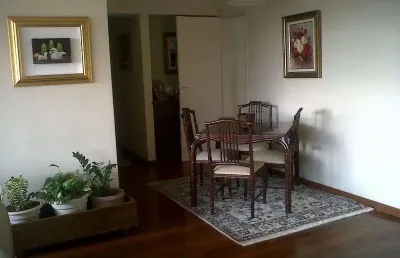 Apartamento com 2 quartos para alugar na Rua Cancioneiro de Évora, --, Santo Amaro, São Paulo