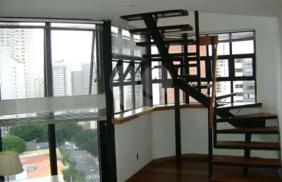 Maravilhosa cobertura duplex 100 m² úteis reformada  - campo belo