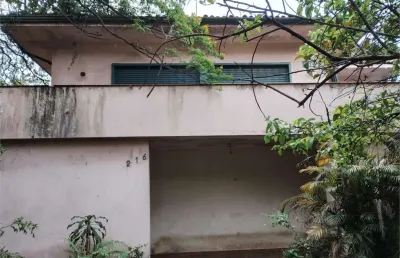 Casa com 3 quartos à venda na Rua Bragança, --, Pacaembu, São Paulo