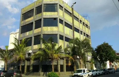 Prédio comercial disponível para venda ou locação no bairro lapa