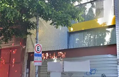 Prédio à venda na Rua das Palmeiras, --, Centro, São Paulo