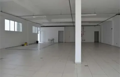 Prédio comercial para locação no jardim marajoara - 945m² construidos.