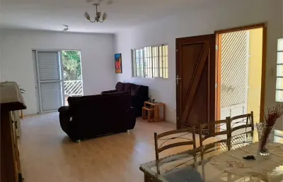 Casa com 3 quartos à venda na Rua Araçatuba, --, Vila Ipojuca, São Paulo