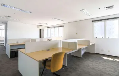 Sala comercial para alugar na Avenida Vereador José Diniz, --, Campo Belo, São Paulo