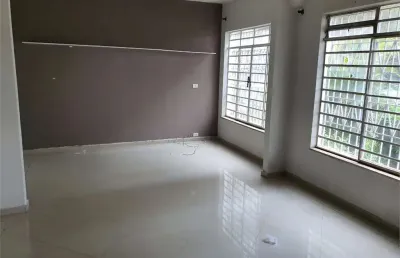 Casa comercial para alugar na Rua Edson, --, Campo Belo, São Paulo