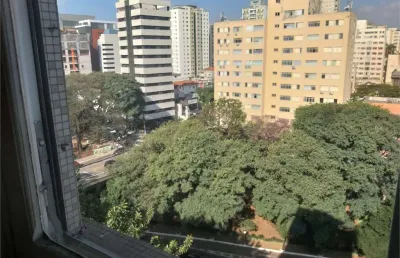 Apartamento de 4 quartos (1 suíte), à venda no paraíso