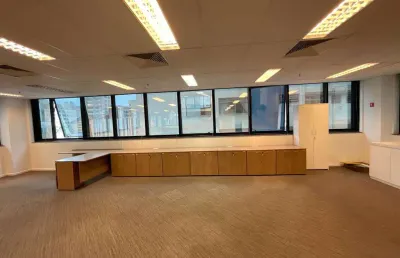 Casa comercial para alugar na Rua Cincinato Braga, --, Bela Vista, São Paulo