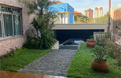 Casa com 3 quartos à venda na Rua Tauari, --, Santo Amaro, São Paulo