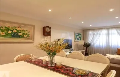 Casa com 3 quartos à venda na Rua Gil Fernandes, --, Saúde, São Paulo