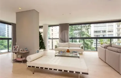Apartamento com 3 quartos à venda na Rua José Maria Lisboa, --, Jardim América, São Paulo