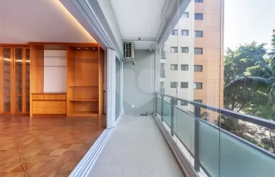 Próx. mackenzie, reformado, 1 vaga dupla, 2 dorm. (suíte), escritório, terraço