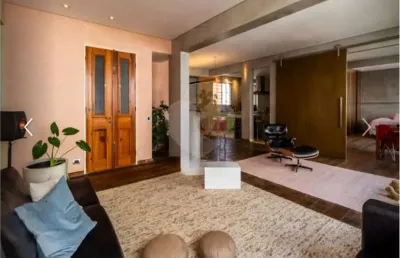 Apartamento reformado de 180m2  em higienópolis. 3 quartos varanda fechada. prédio icônico do bairro